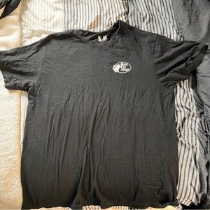 Men’s Xl bass pro shops “Rack Dainels” black t shirt